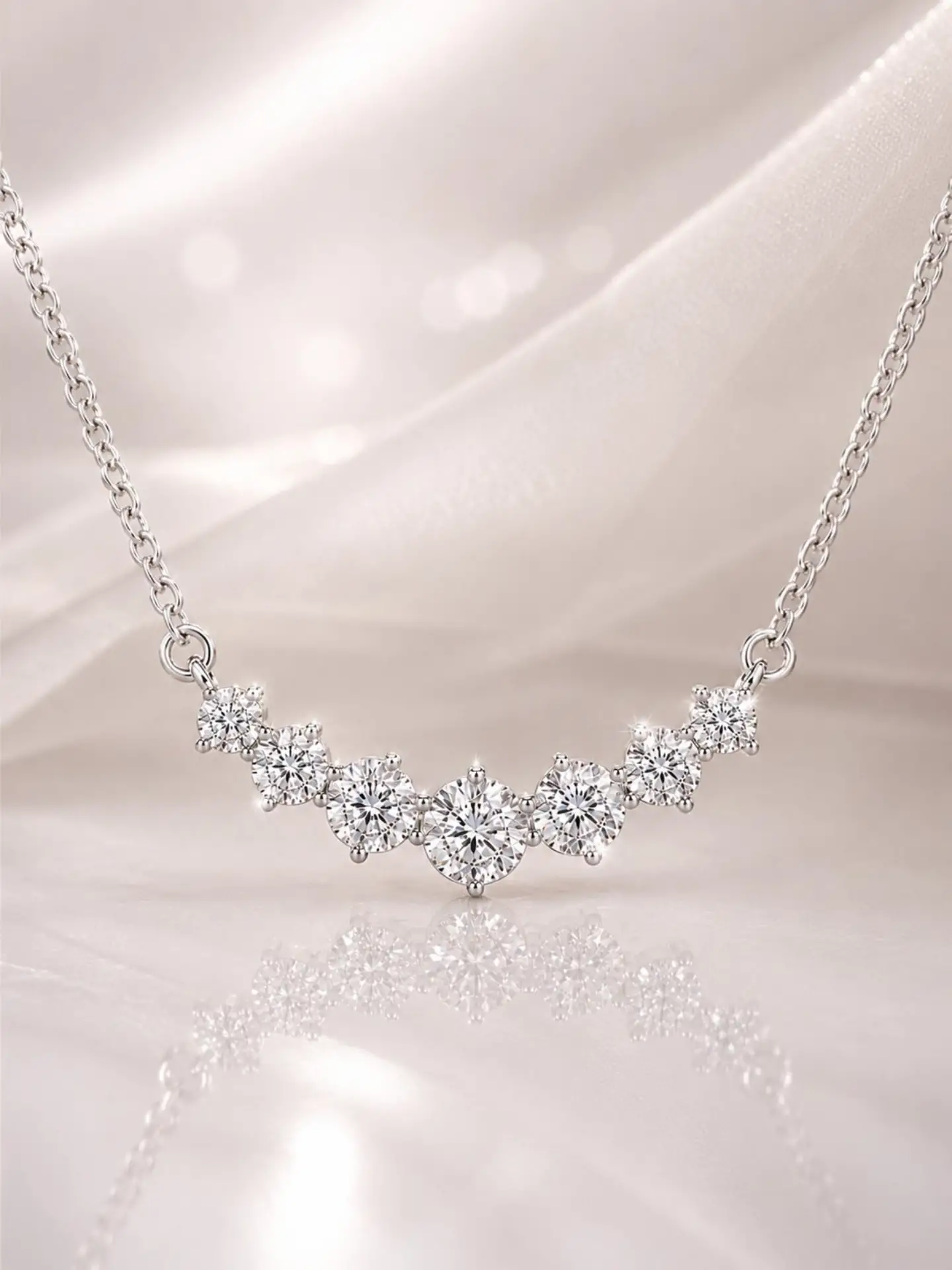 שרשרת אליאנה – Eliana Curved Necklace